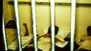 Stanfordsky vazensky experiment_titulka