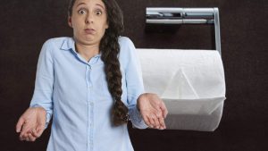 ako spravne zavesit toaletny papier