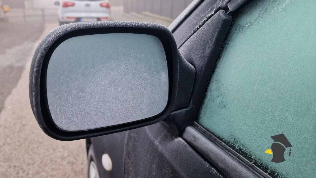 Mechanik ukázal, čo skontrolovať na aute, kým udrú mrazy, aby prežilo zimu. Väčšina šoférov robí len jednu...