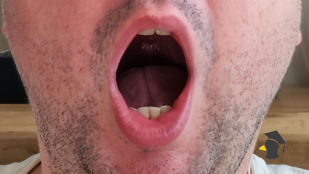 Je pravda, že keď nás niekto spomína, začne sa nám čkať?