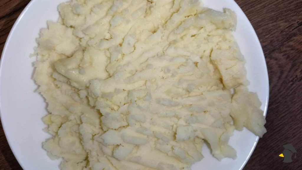 Robíš zemiakovú kašu takto? Jedna chyba z nej spraví lepkavú hmotu namiesto krémovej prílohy