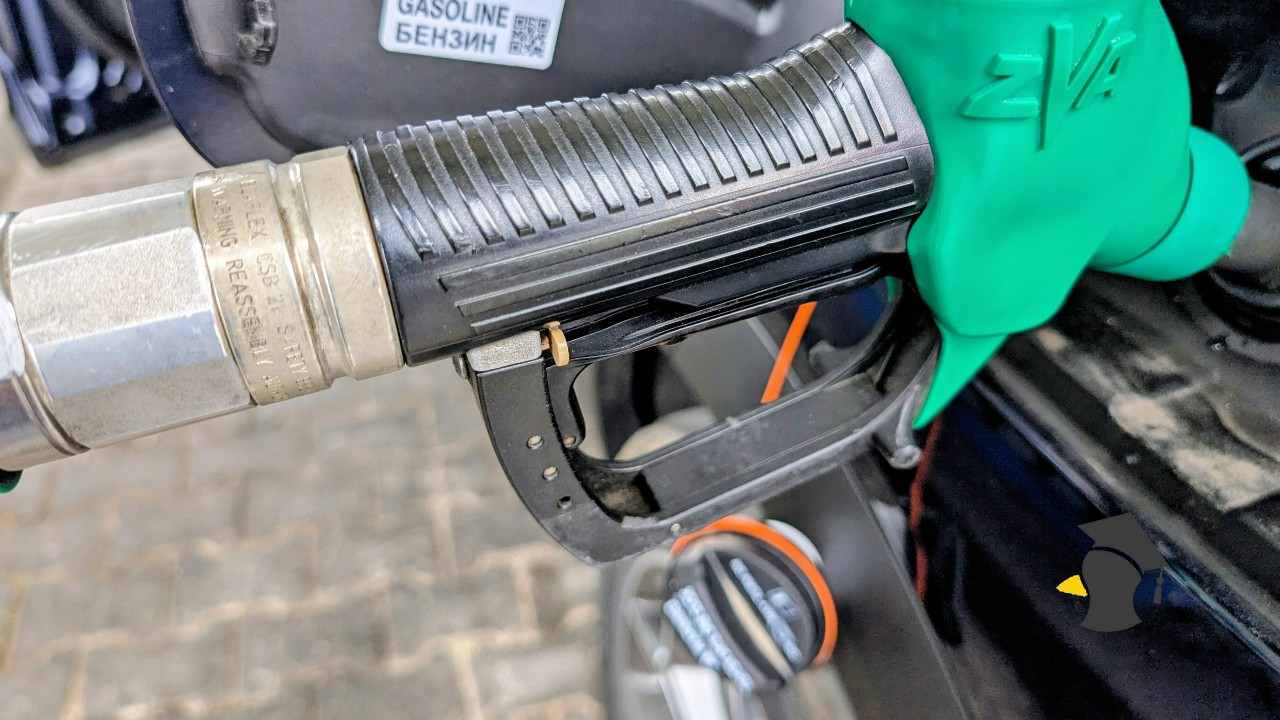 packa na tankovacej pistoli_1