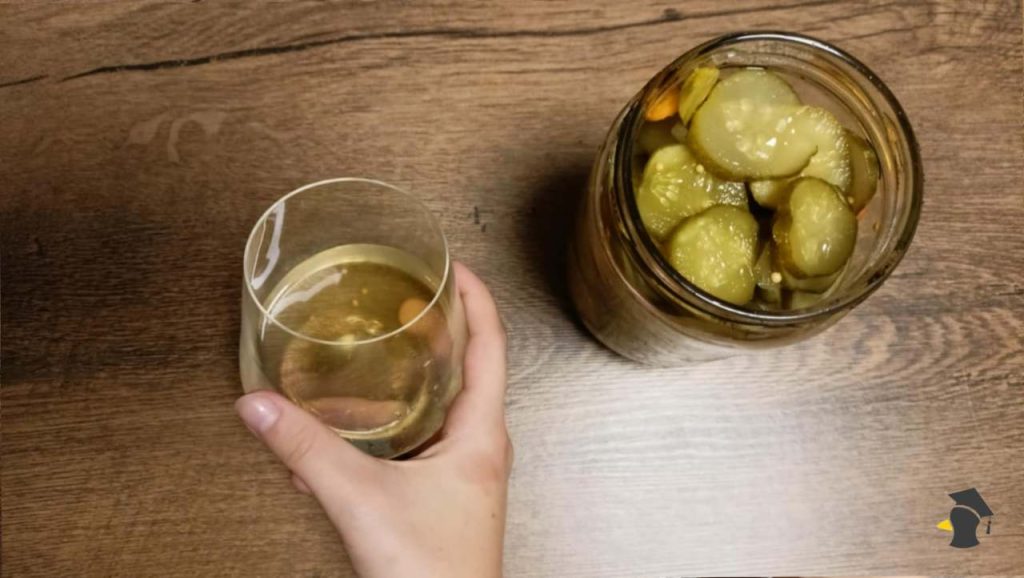 Gastroenterológ prezradil nápoje, ktoré môžu zlepšiť zdravie tvojich čriev. Väčšina ľudí ich ignoruje