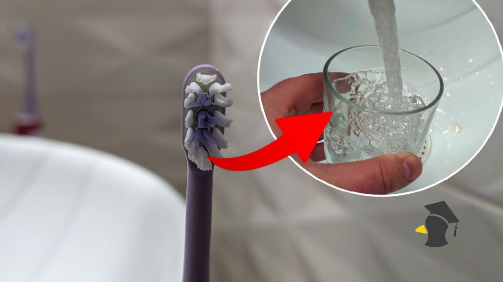 Celý život si si zrejme umýval zuby nesprávne. Expert upozorňuje na chybu, ktorú robí väčšina ľudí každý deň