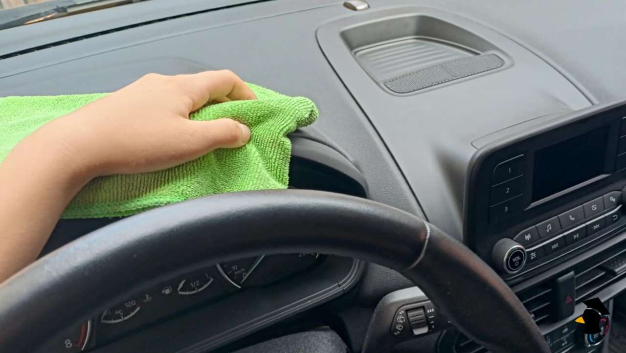 plasty, auto, čistenie