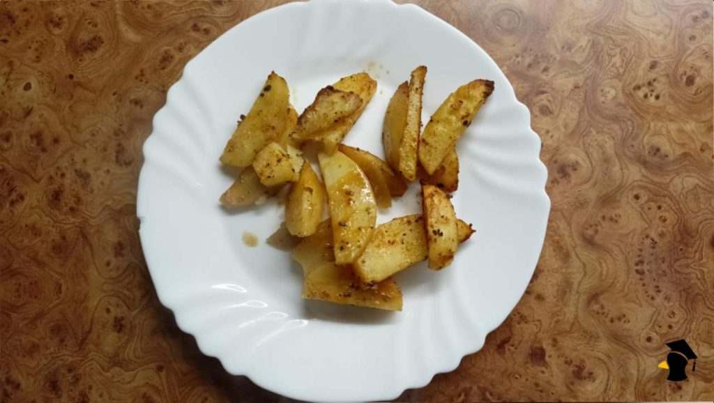 Vieš, ako si pripraviť chrumkavé hranolky či zemiačky aj bez použitia fritézy či rúry? Tento trik musíš poznať