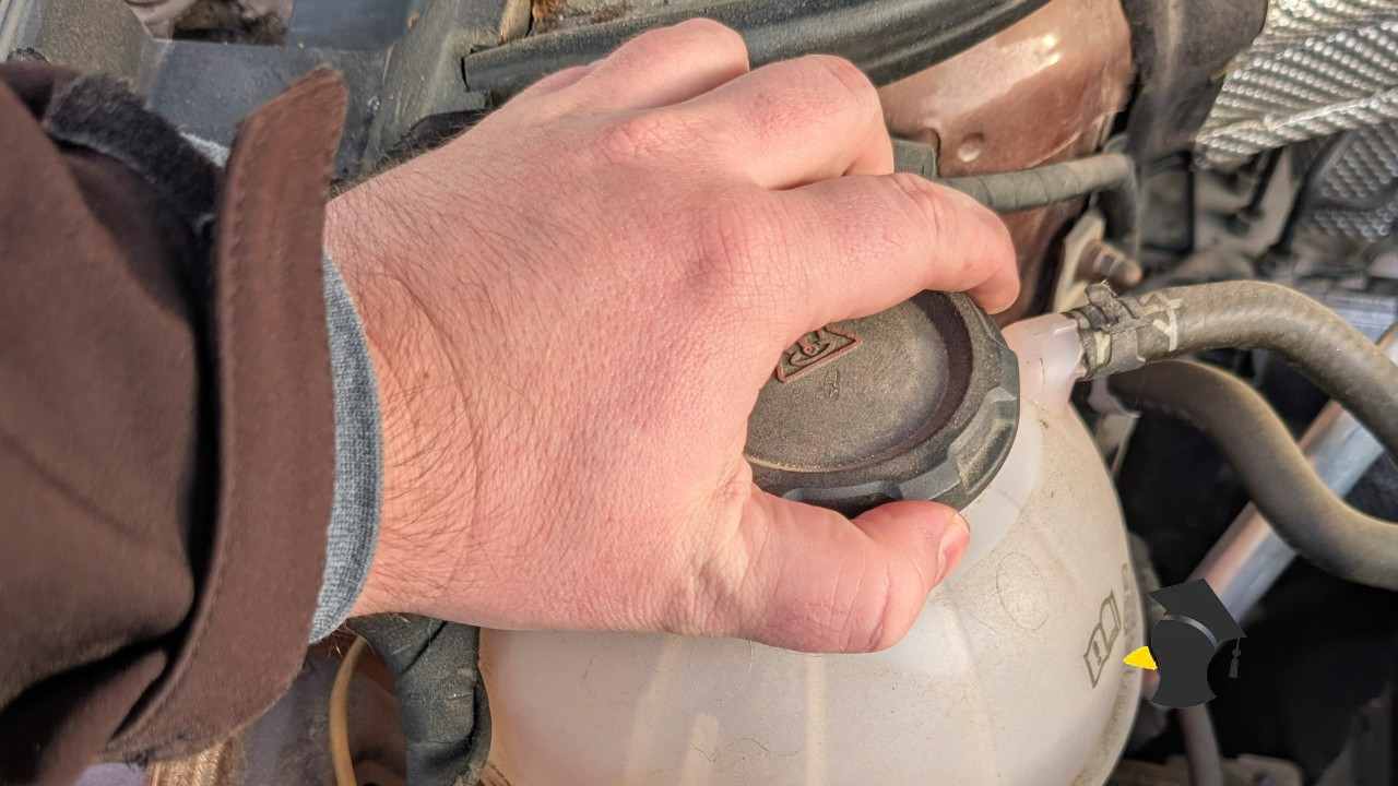 chladiaca kvapalina auto nadobka_2