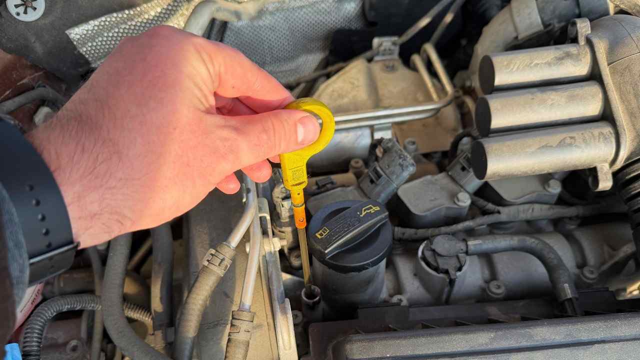 olej v aute_kontrola_1