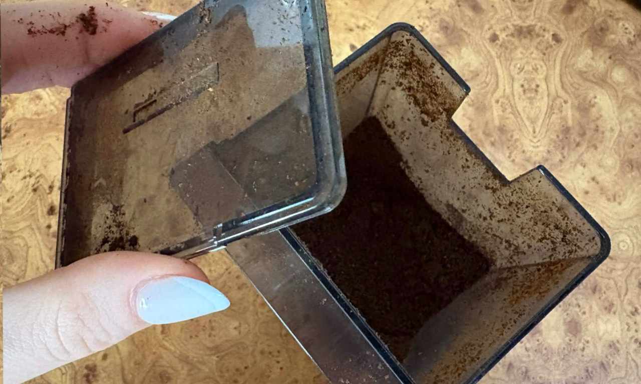 Vieš, ako správne skladovať kávu, aby nestratila chuť a arómu? Tieto chyby ju robia mdlou