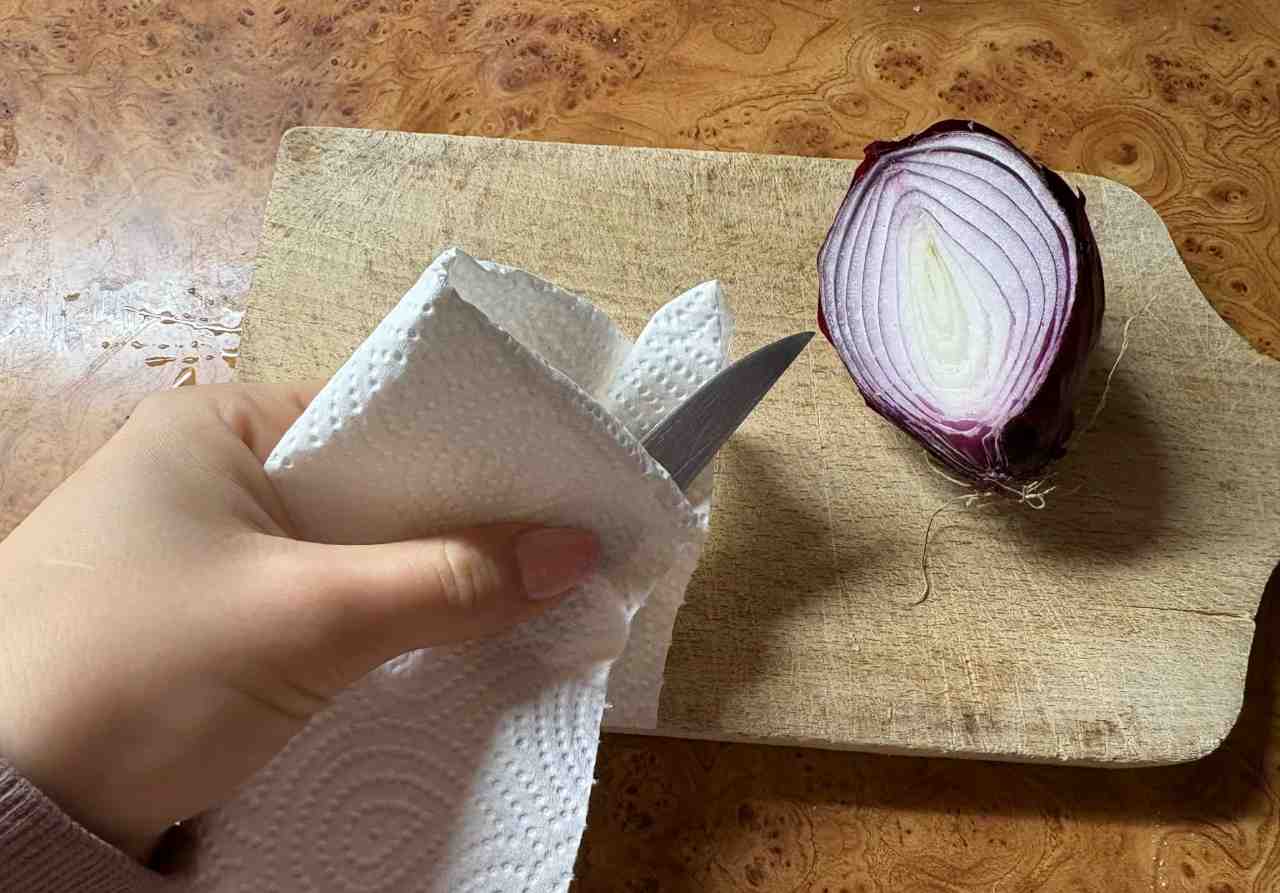 nôž krajanie cibule