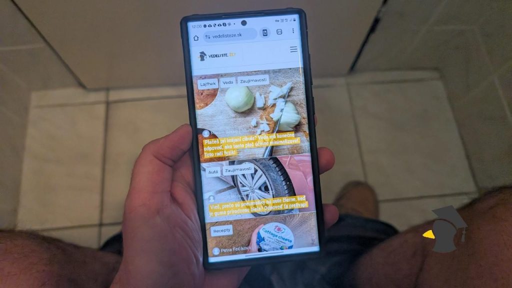 pouzivanie telefonu na toalete_2