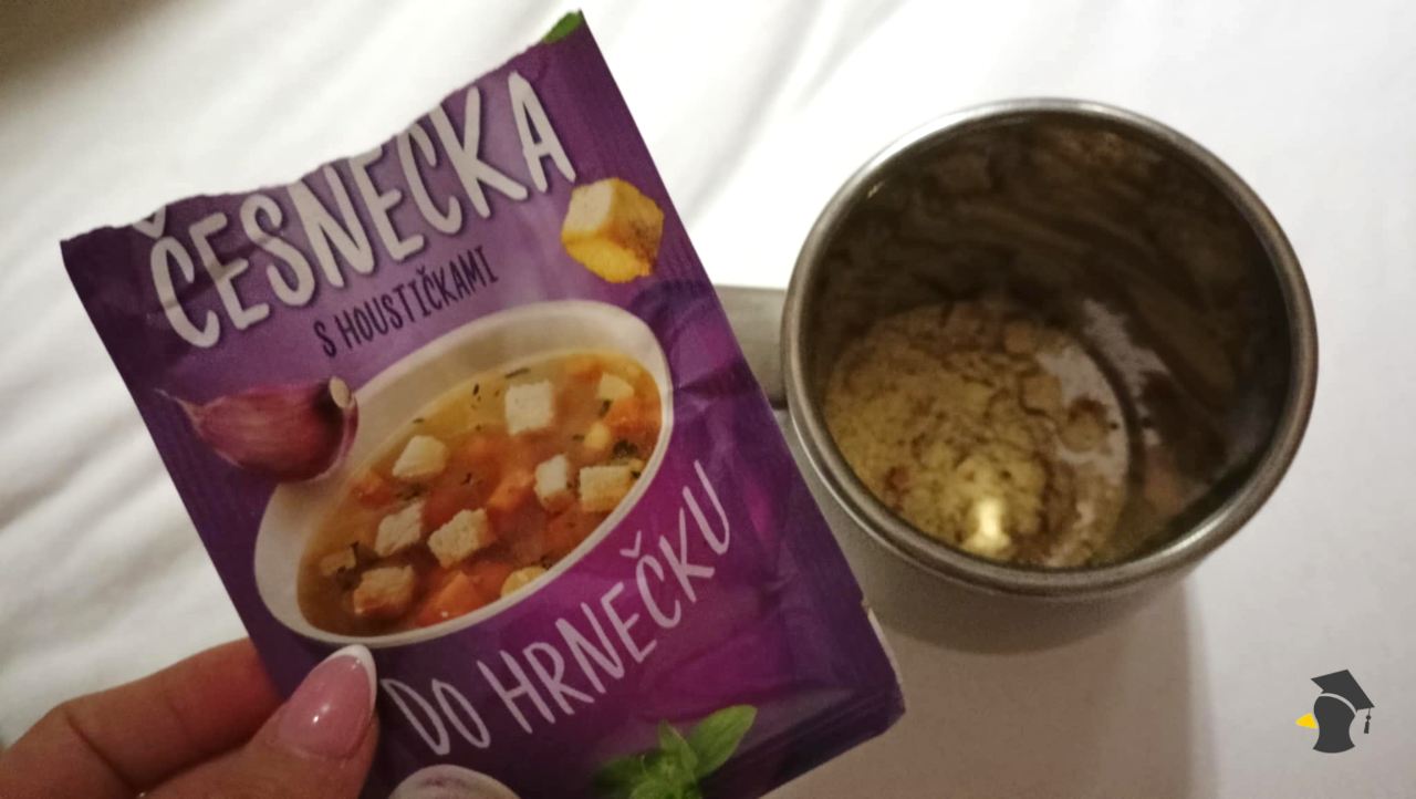 instantná polievka